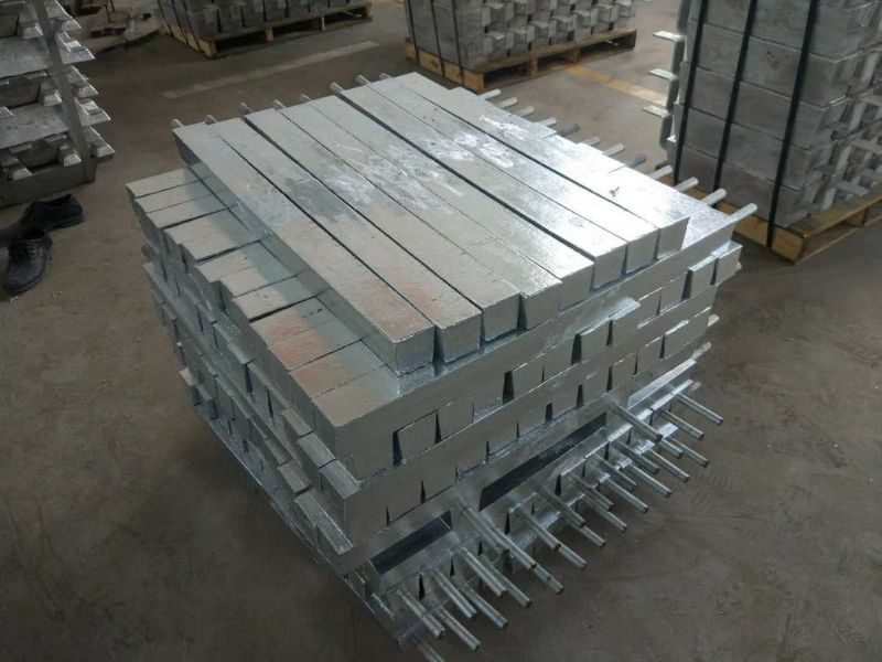 Elongated aluminium tank anode for internal protection of storage and ballast tanks