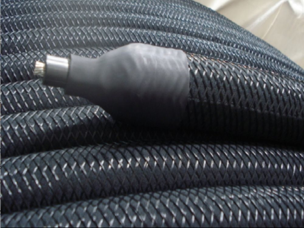 Flexible linear anode with continuous MMO or conductive-polymer core